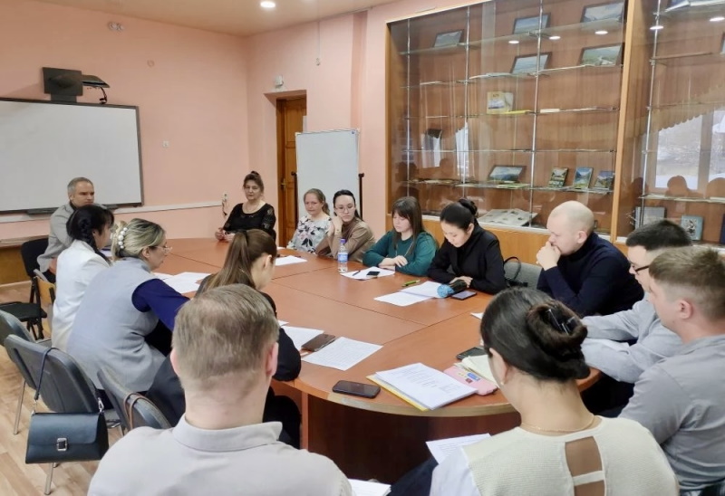 На ЭЮФ провели круглый стол с участием магистрантов на тему «Актуальные проблемы российской цивилистики»