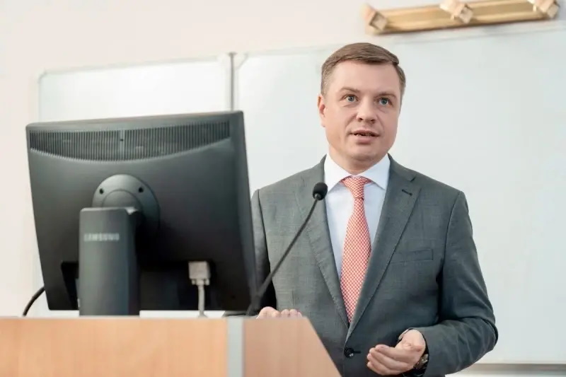Уважаемый Евгений Владимирович!
